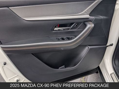 Used 2025 MAZDA CX-90 Plug-In Hybrid w/ Preferred AWD/4WD image 11