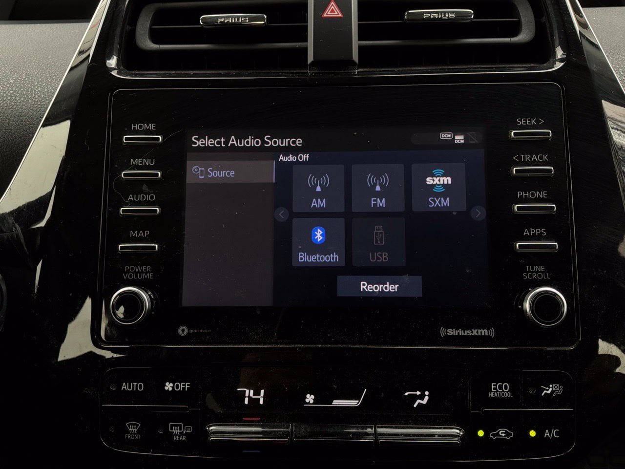 Used 2021 Toyota Prius LE FWD image 33