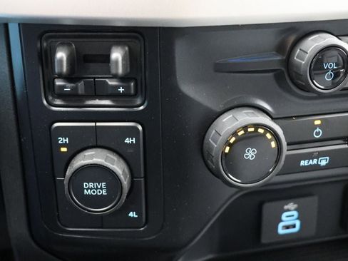 Used 2024 Ford F350 XL w/ Snow Plow Prep Package image 25