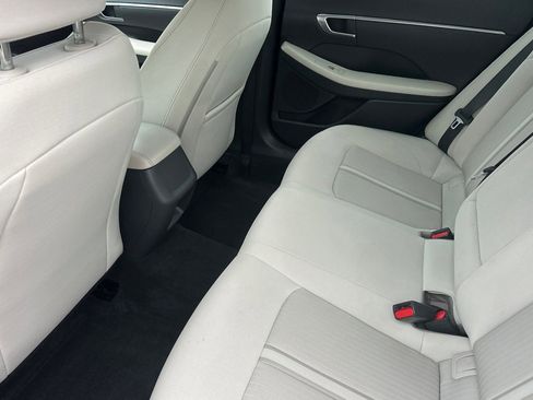 Used 2022 Hyundai Sonata SEL image 13