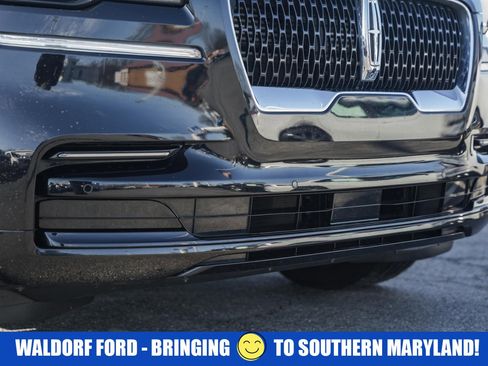 Used 2022 Lincoln Aviator Reserve w/ Equipment Group 201A image 13