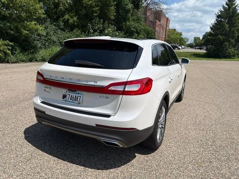 Used 2016 Lincoln MKX Reserve w/ Equipment Group 102A AWD/4WD image 26