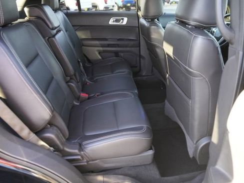 Used 2015 Ford Explorer Sport w/ Equipment Group 401A image 17