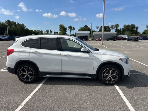 Used 2018 BMW X1 sDrive28i FWD image 3