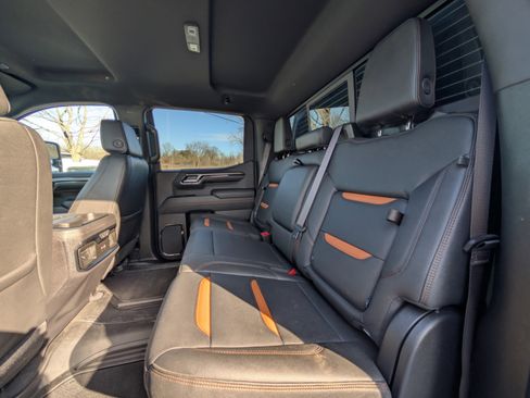 Used 2023 GMC Sierra 1500 AT4 w/ AT4 Premium Package image 41