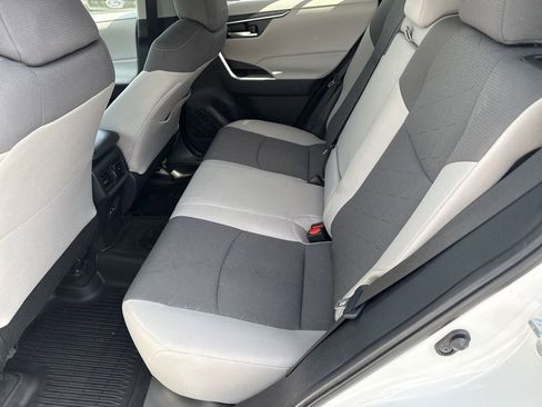 Used 2025 Toyota RAV4 XLE w/ Convenience Package image 20