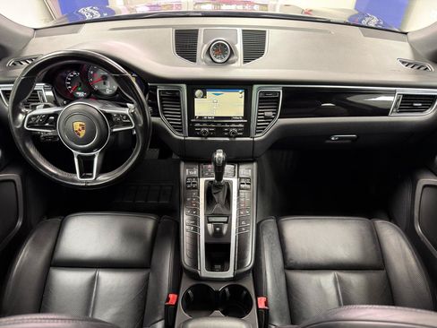 Used 2016 Porsche Macan S AWD/4WD image 27