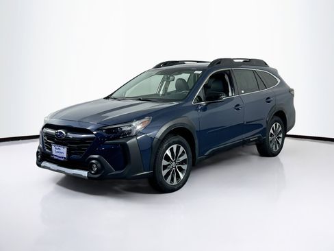 Used 2024 Subaru Outback Limited XT image 1