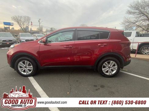 Used 2019 Kia Sportage LX image 5