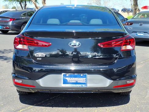 Used 2020 Hyundai Elantra SE image 4
