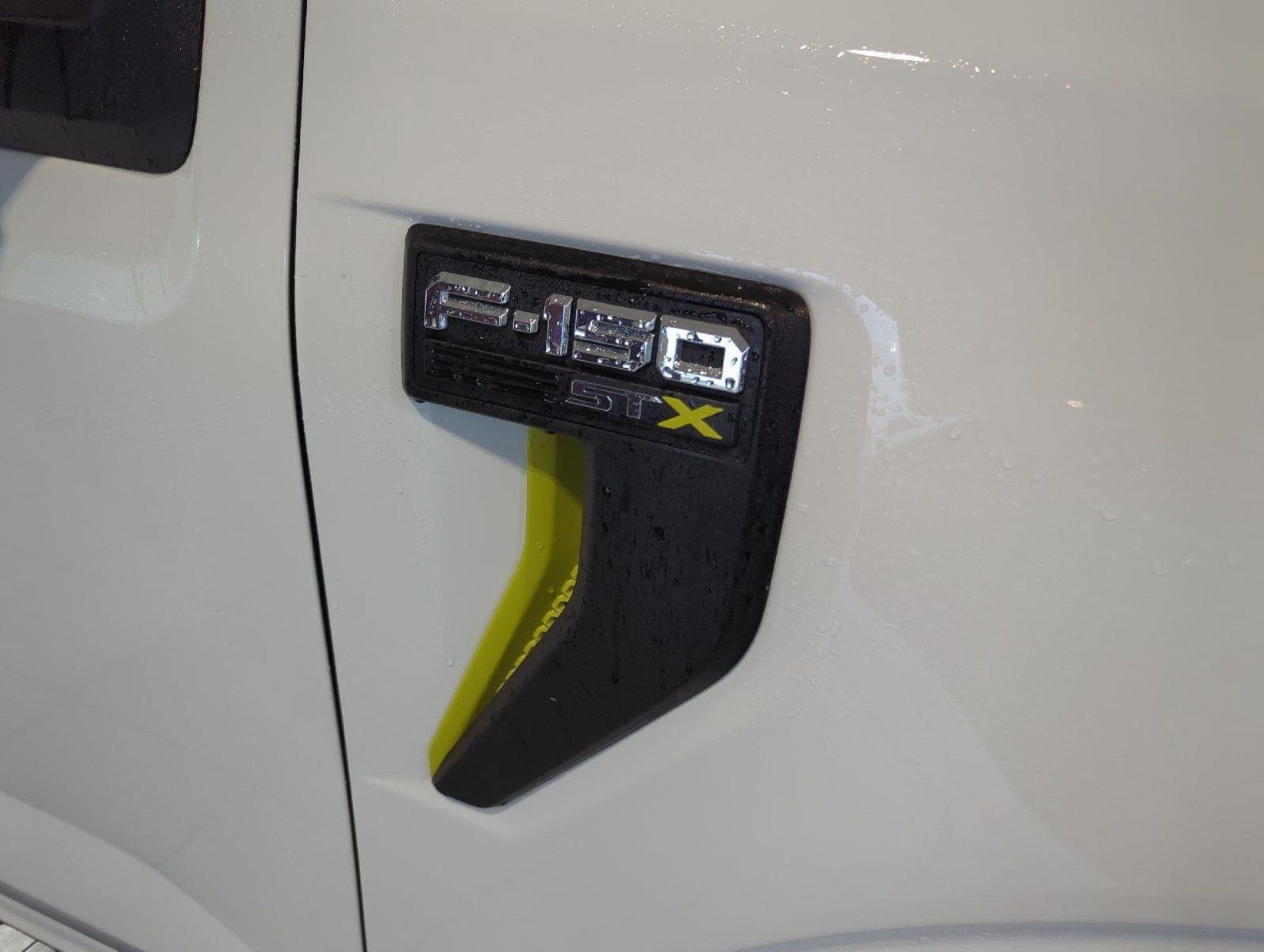 Used 2025 Ford F150 STX AWD/4WD image 4