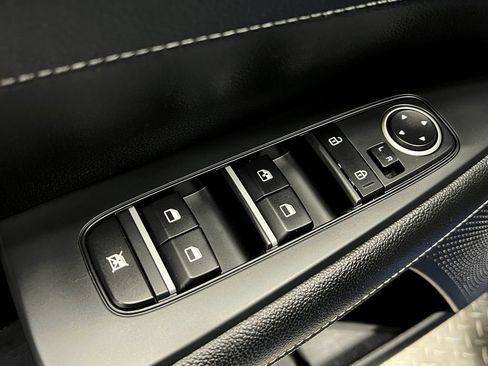 Used 2019 Kia Forte S w/ S Premium Package FWD image 16