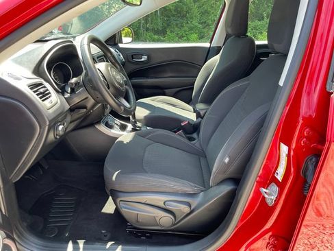 Used 2018 Jeep Compass Sport AWD/4WD image 39