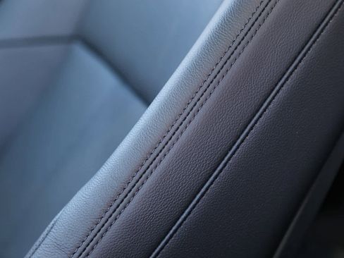 New 2026 Land Rover Range Rover Velar Dynamic SE image 22