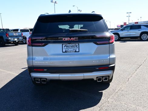 New 2026 GMC Acadia Elevation w/ Elevation Premium Package AWD/4WD image 7