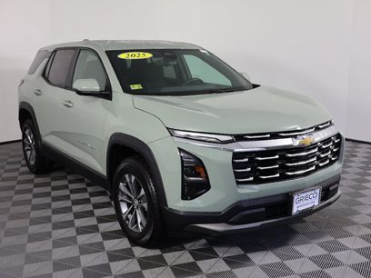 Used 2025 Chevrolet Equinox LT