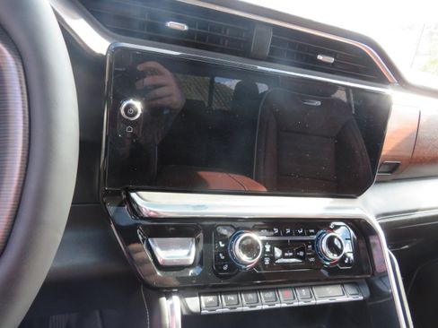 New 2026 GMC Sierra 1500 Denali Ultimate image 13