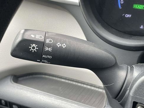 Used 2022 Toyota Sienna LE image 22