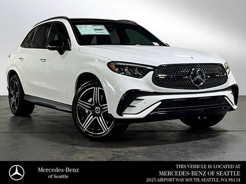 New 2026 Mercedes-Benz GLC 300 4MATIC image 1