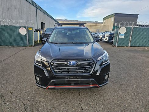 Used 2023 Subaru Forester Sport image 8
