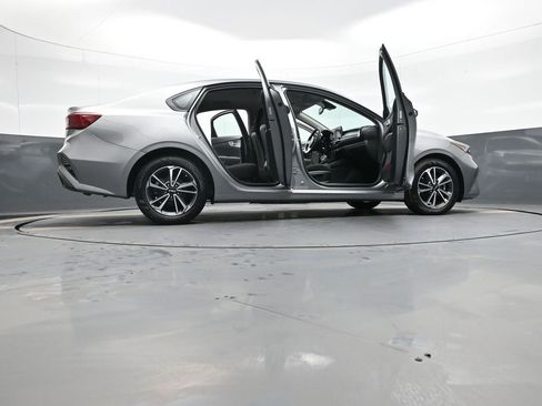 Certified 2024 Kia Forte LXS w/ LXS Technology Package image 46