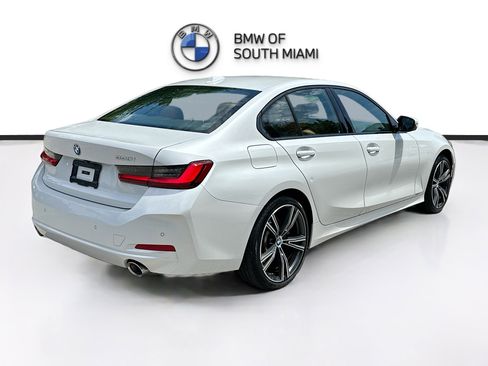 Certified 2023 BMW 330i Sedan w/ Premium Package RWD image 7
