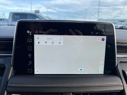 Certified 2024 GMC Yukon XL SLT w/ SLT Luxury Package image 18