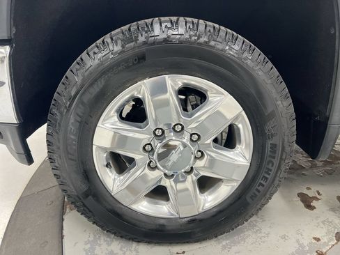 Used 2020 Chevrolet Silverado 2500 LTZ w/ LTZ Plus Package AWD/4WD image 26