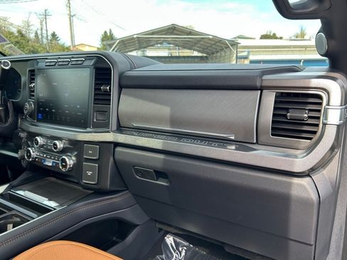 Used 2024 Ford F350 Platinum w/ Tremor Off-Road Package AWD/4WD image 26