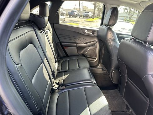 Used 2022 Ford Escape Titanium w/ Class II Trailer Tow Package image 20