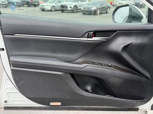 Used 2023 Toyota Camry XLE image 13