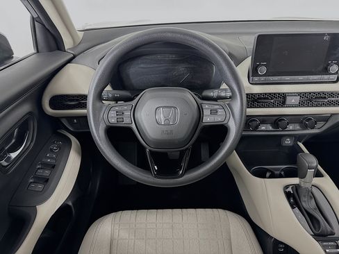 Certified 2024 Honda HR-V LX image 20