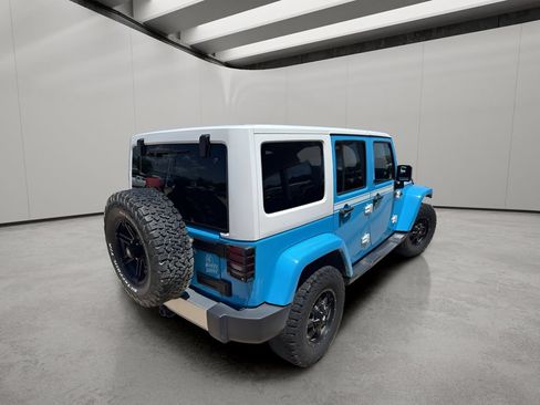Used 2017 Jeep Wrangler Unlimited Sahara w/ Quick Order Package 24E Chief AWD/4WD image 5