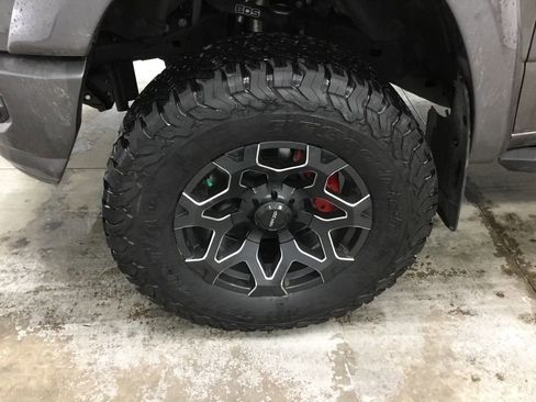 Used 2023 RAM 1500 Big Horn image 5