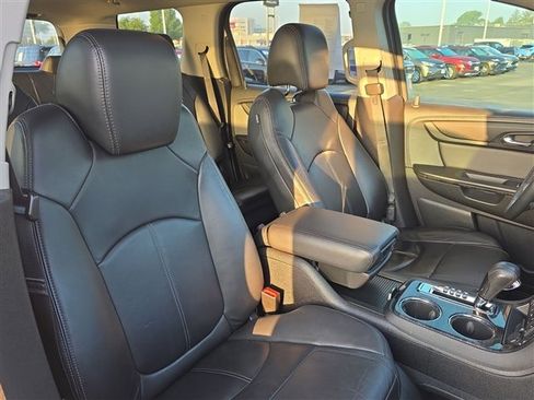 Certified 2016 GMC Acadia SLT w/ Open Road Package image 26