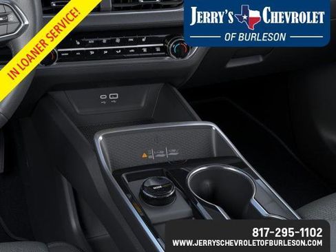 New 2026 Chevrolet Equinox LT w/ Convenience Package II image 23