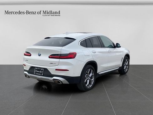 Used 2024 BMW X4 xDrive30i image 7