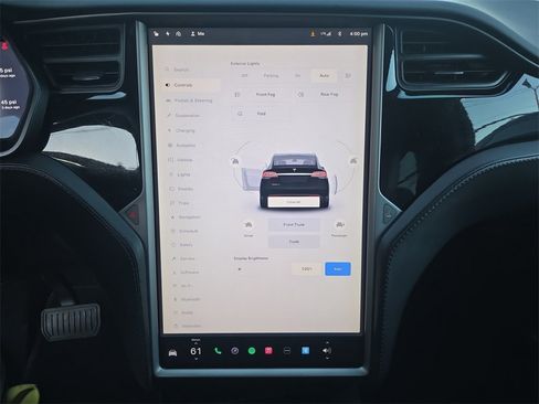 Used 2018 Tesla Model X 75D image 18