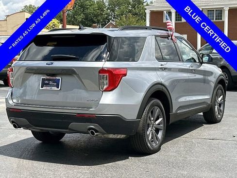 Certified 2024 Ford Explorer XLT w/ Equipment Group 202A AWD/4WD image 3