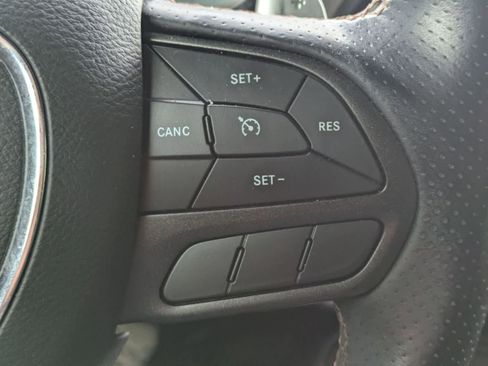 Used 2020 Dodge Challenger GT image 9