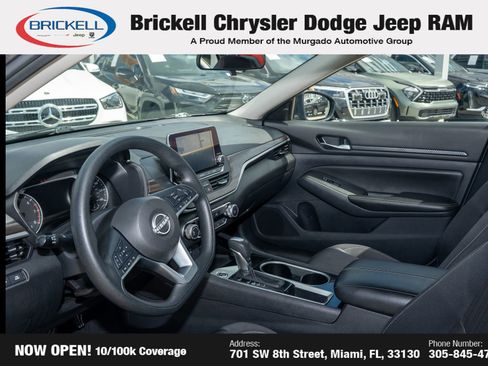 Used 2024 Nissan Altima 2.5 SV FWD image 14