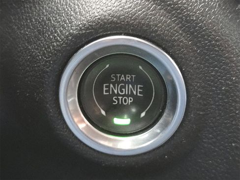 Used 2020 Chevrolet Silverado 1500 LT Trail Boss image 32