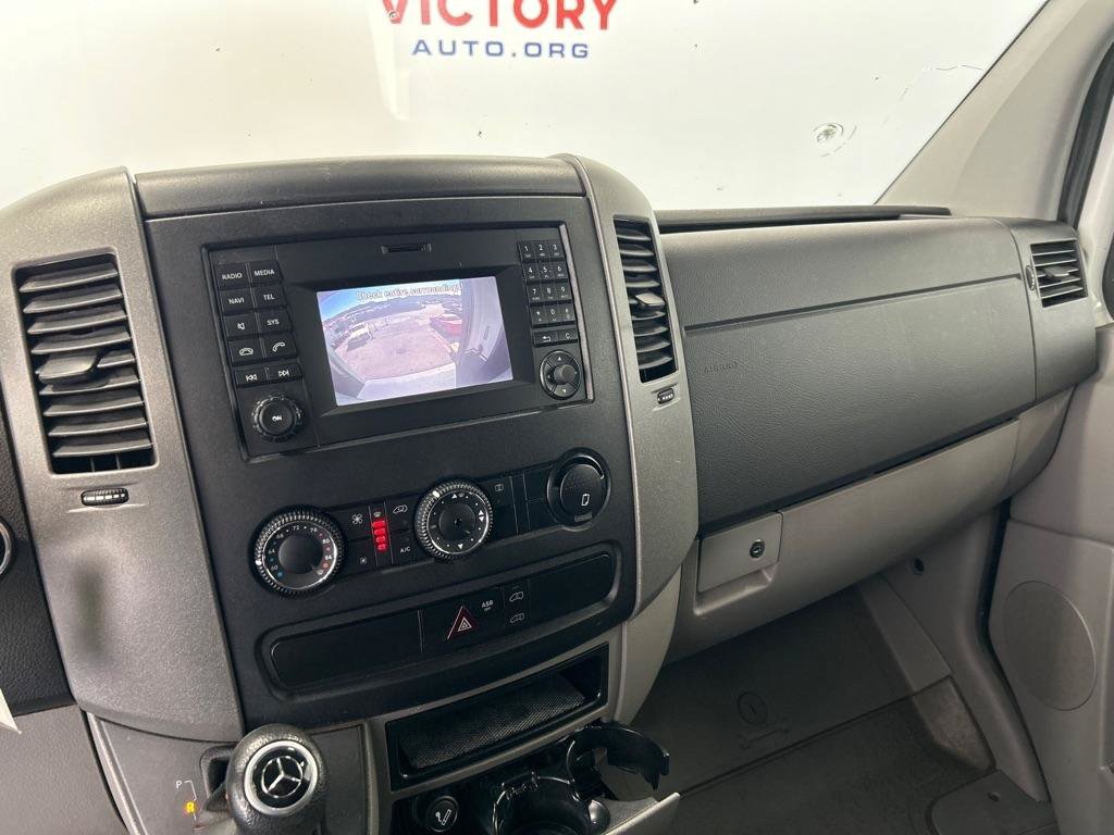 Used 2016 Mercedes-Benz Sprinter 2500 image 17