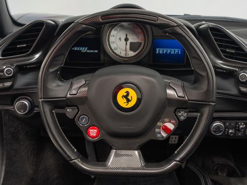 Used 2018 Ferrari 488 Spider image 14
