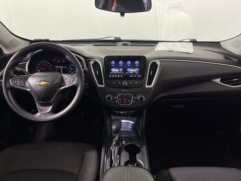 Used 2024 Chevrolet Malibu LT image 14
