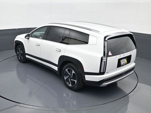 New 2026 Hyundai Ioniq 9 S image 19