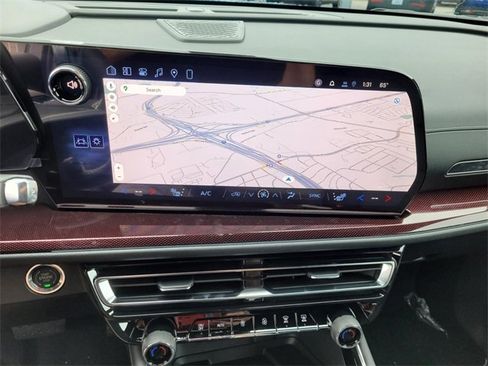 New 2026 Chevrolet Traverse Z71 w/ Enhanced Driving Package image 13