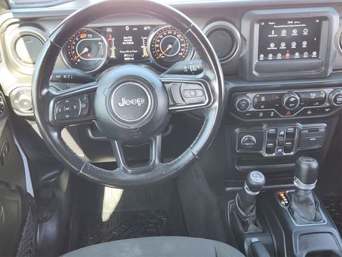 Used 2021 Jeep Wrangler Unlimited Sport image 27