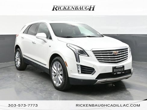 Used 2017 Cadillac XT5 Platinum w/ Driver Assist Package AWD/4WD image 1