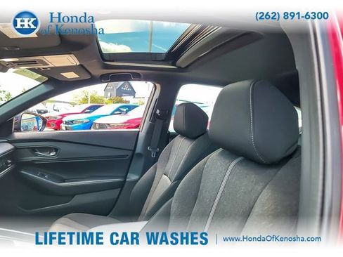 Used 2023 Honda Accord Sport image 9
